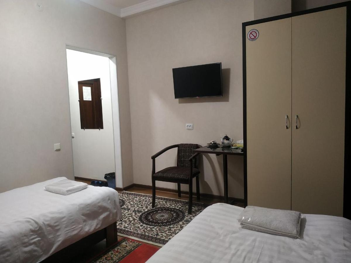 Hotel Avesto ทาชเคนต์ ภายนอก รูปภาพ