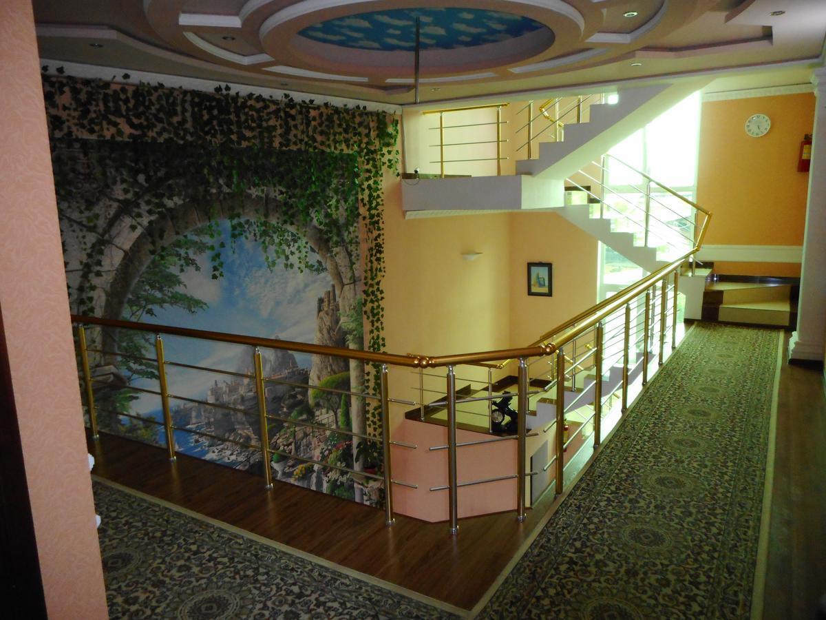 Hotel Avesto ทาชเคนต์ ภายนอก รูปภาพ